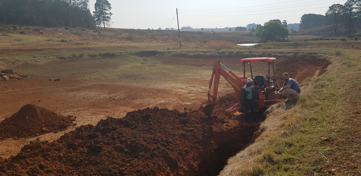 Hard at work getting Comrie ready for summer #DriehoekFarm