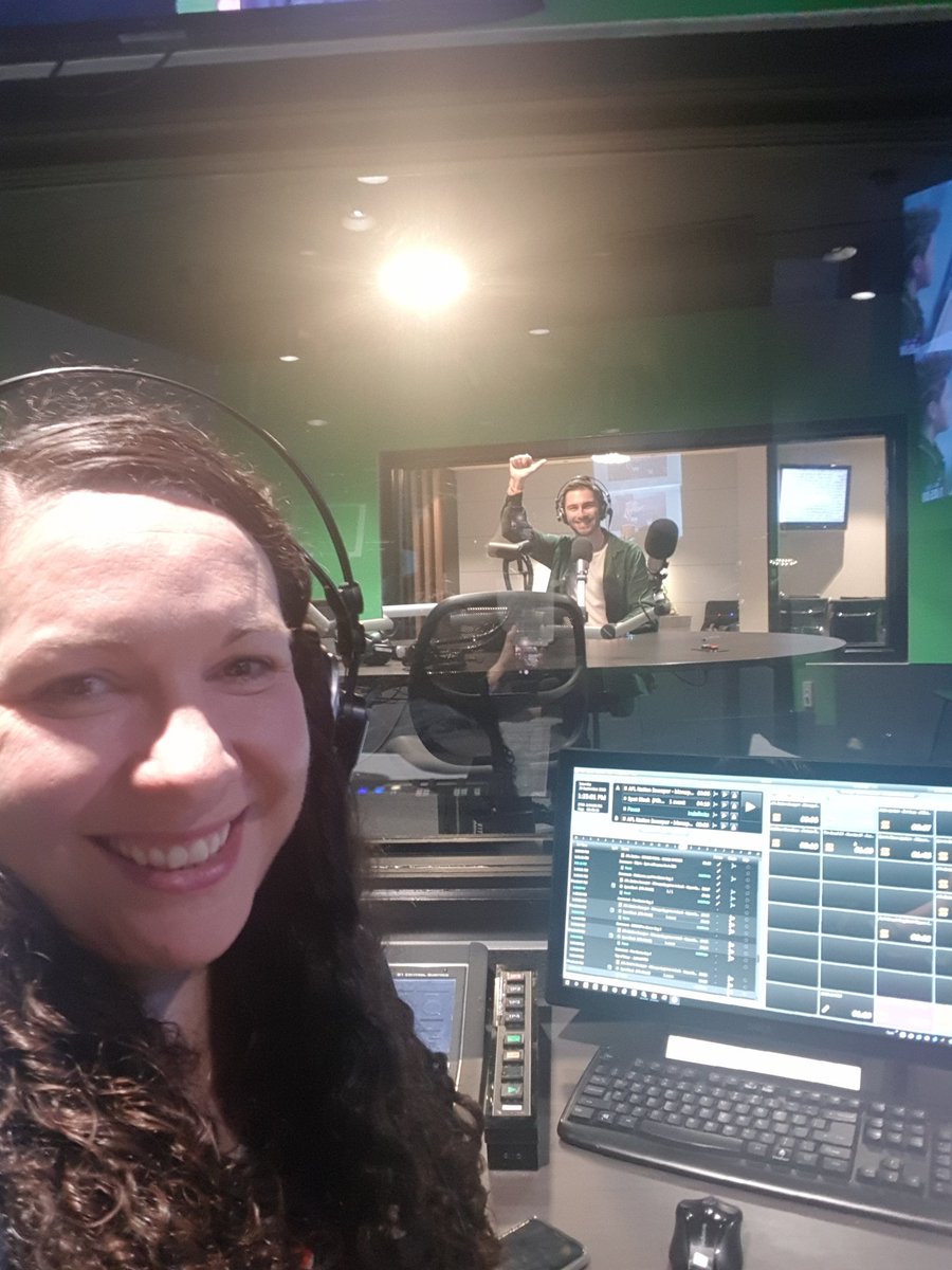 MissJaneN's tweet photo. Made it through a whole season of weekends in this studio w/ @VFebbo96 and the incredible @AFLNation team down the line. Now it's time to do The Big Dance! #AFLGF https://t.co/SmP8QJH2hb