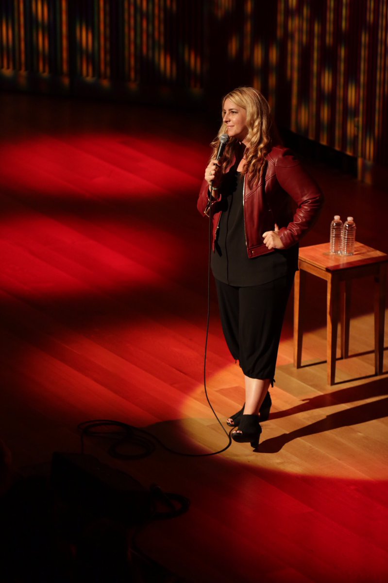 Star1013's tweet photo. .@SandyStec talked about her dating life, working out, and getting a buffet bracelet in Vegas! #SheLariousFest https://t.co/baUVPaXP0B
