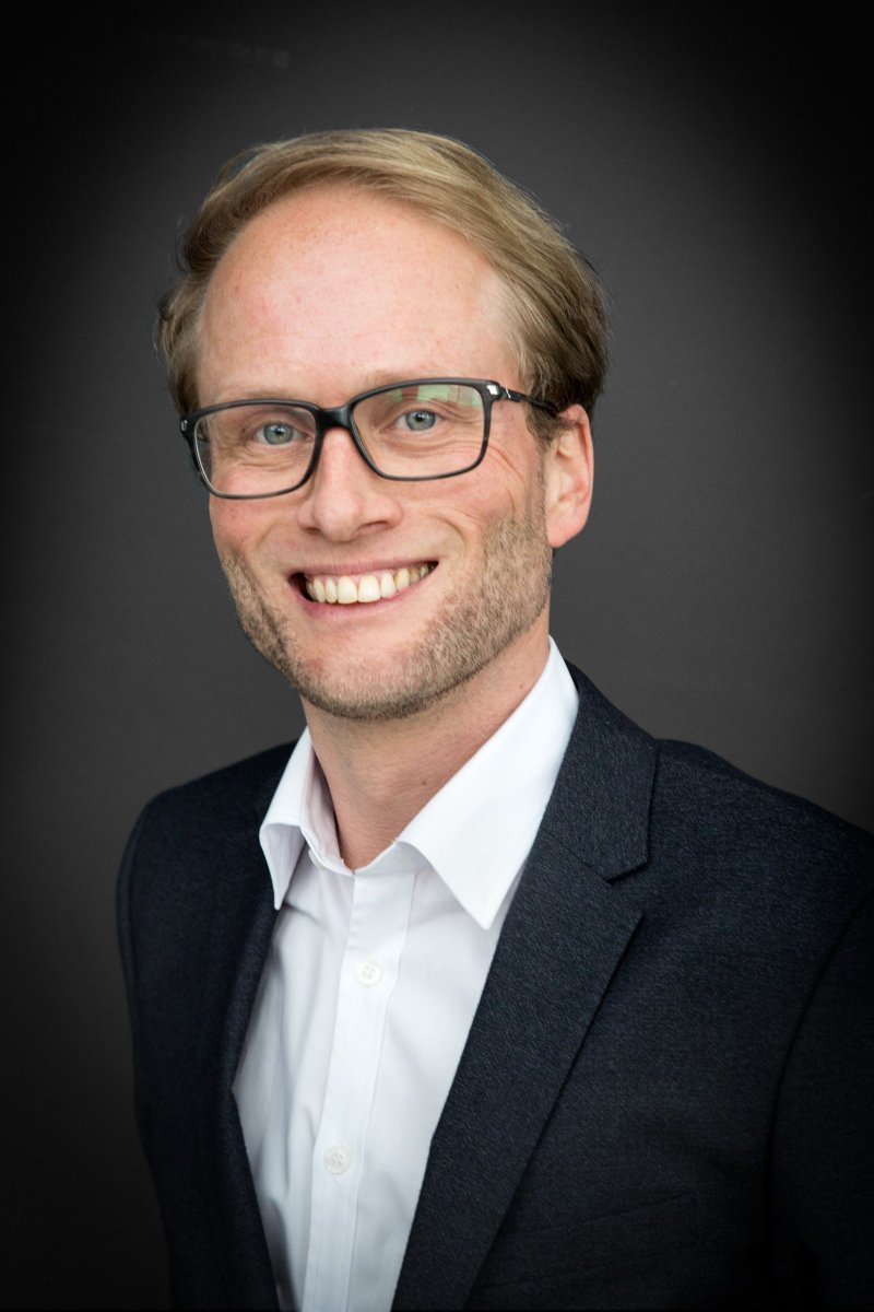HIERklimaat's tweet photo. Sible Schöne draagt directietaken HIER klimaatbureau over aan Eva van der Weiden en Gijs Termeer: https://t.co/Xt5lAi7U0d #persbericht @HIERisSible https://t.co/H0mUshnvUS