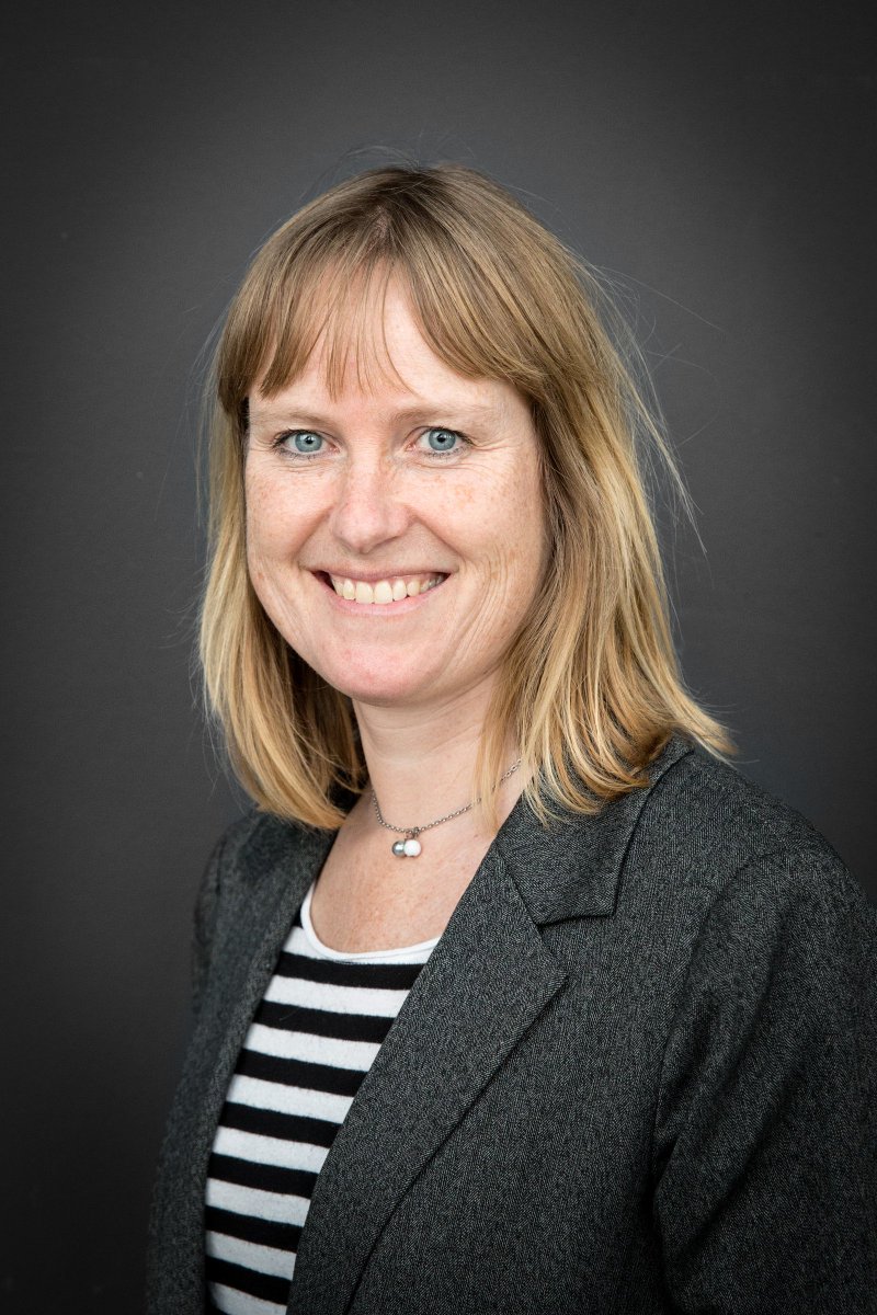 HIERklimaat's tweet photo. Sible Schöne draagt directietaken HIER klimaatbureau over aan Eva van der Weiden en Gijs Termeer: https://t.co/Xt5lAi7U0d #persbericht @HIERisSible https://t.co/H0mUshnvUS