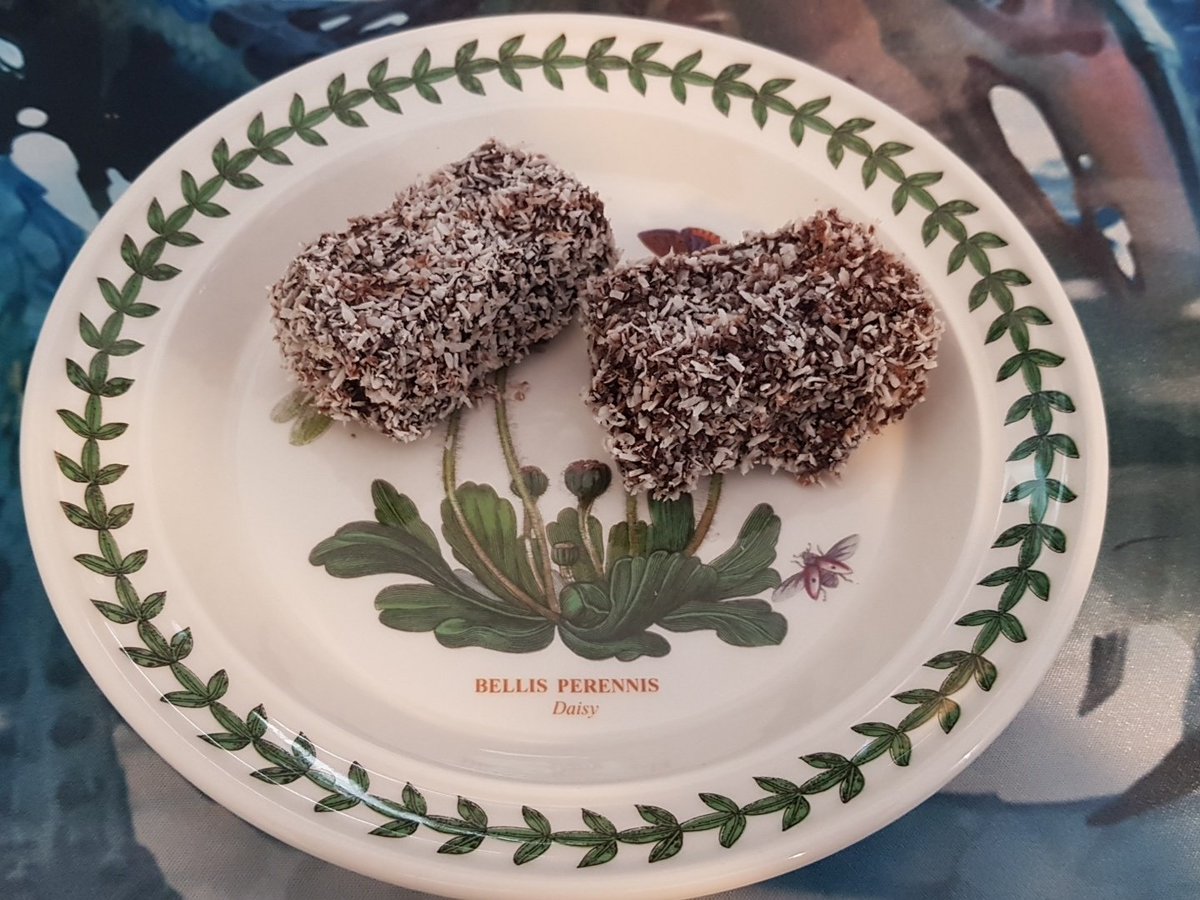 Wildman_R6's tweet photo. Made some lamingtons today :) https://t.co/TCPWbblplw