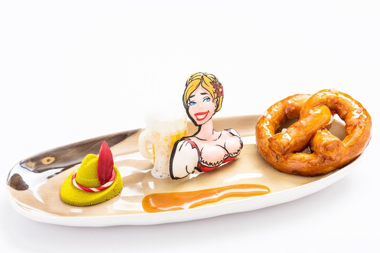 StadBrugge's tweet photo. Ga jij straks naar #Kookeet? Op https://t.co/dvJcd0q9UL vind je alle gerechtjes waarvan je zal kunnen smullen. Smakelijk! #Brugge https://t.co/xDmjl03I3t