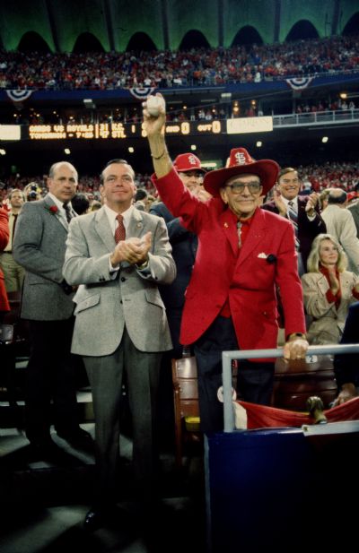 deathbyhibachi's tweet photo. American #beer brewing magnate #GussieBusch died #onthisday in 1989.
#otd #AnheuserBusch #stlcards #MLB #STL #Busch #Budweiser #KingofBeers #BudLight #CEO #BuschStadium #Gussie #AugustAnheuserBuschJr https://t.co/aj6L6uuAV0