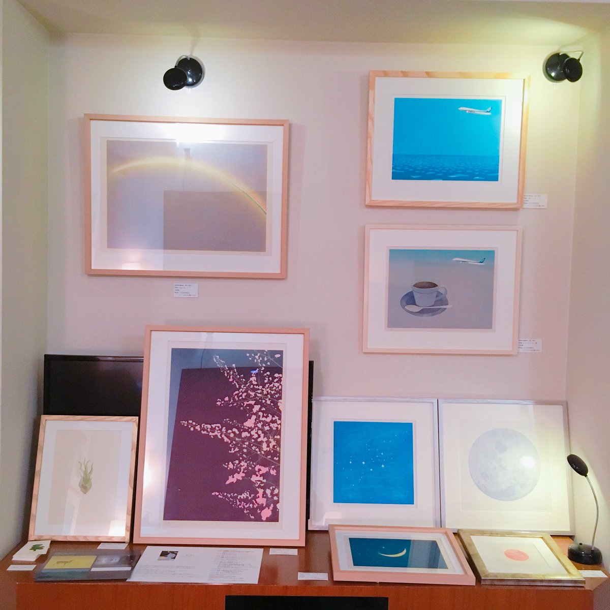 Art_Scenes's tweet photo. 写真中の作品でお値段など詳細をご希望の方は、お取り次ぎしますのでお気軽にDMして下さい!
#art #artfair #神戸アートマルシェ #神戸アートマルシェ2018 #kobeartmarché #kobeartmarche2018 #GALLERYCLASS https://t.co/2Zv1Nm9GsM