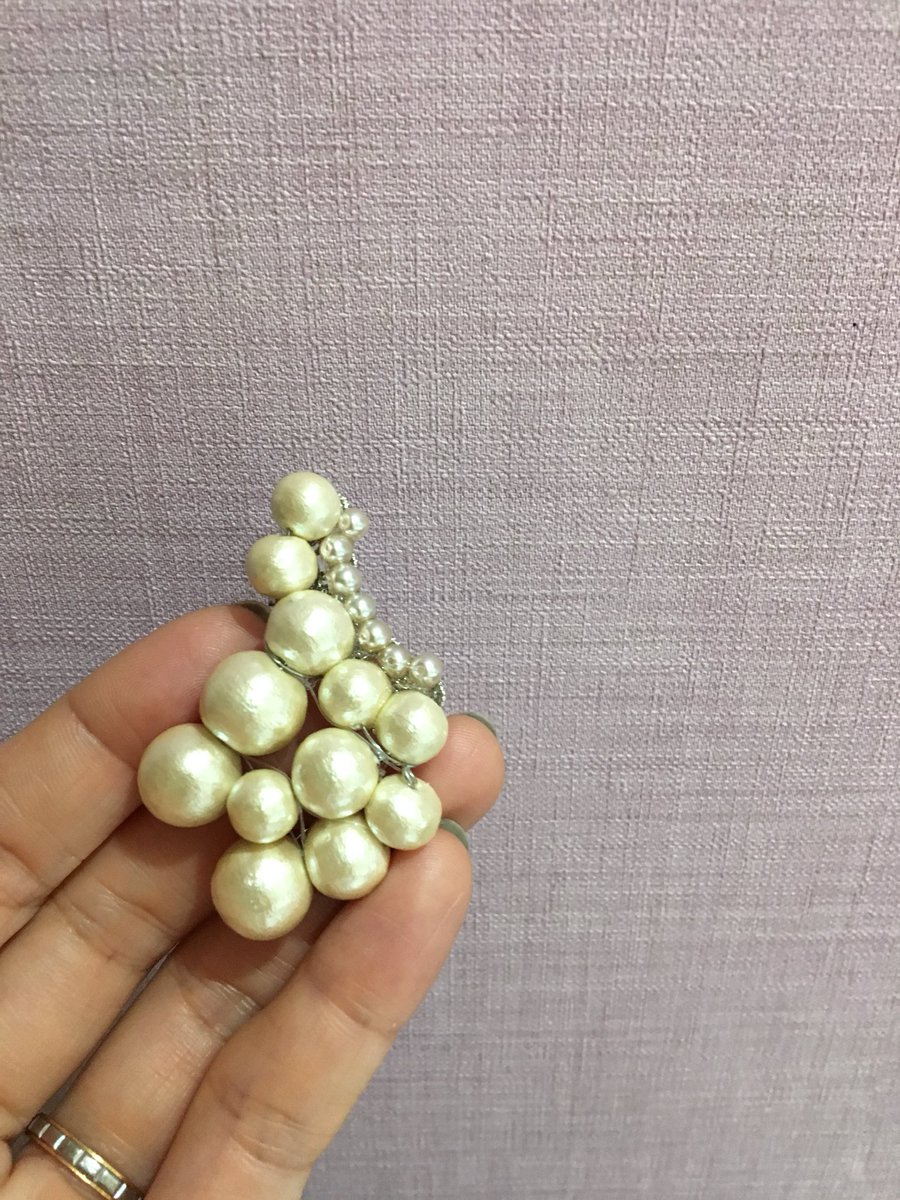 cinqdeux52's tweet photo. お客様のリクエストでこんなの作ってみました。存在感たっぷり！髪アップして着けるとインパクトあってでいいかも💛 https://t.co/L3sKg9vt0W