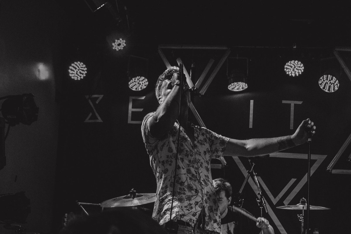 ness_holt017's tweet photo. @TheNewLow 
They’re a local Utah band that I encourage you all to listen to! https://t.co/5z6pz0d0t7