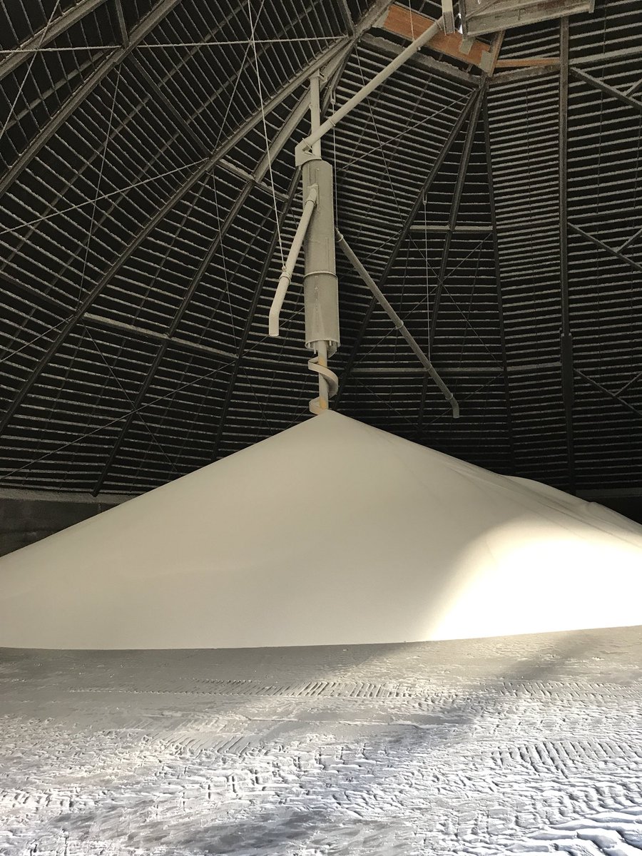 Verolingo's tweet photo. 1st time at @NutrienLTD Cory #PotashMine Thanks for touring @win_canada @WIMWiNSK #WiNCan2018 https://t.co/a95AnPsxqh