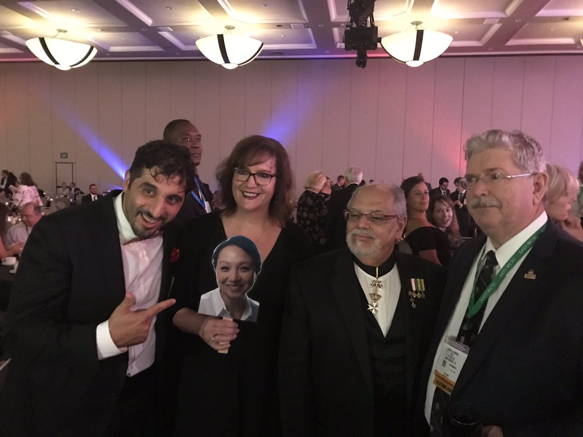 susnicholson's tweet photo. #FlatLy starts making the rounds #AAST2018 @traumadoctors https://t.co/2AJw0YDy2x