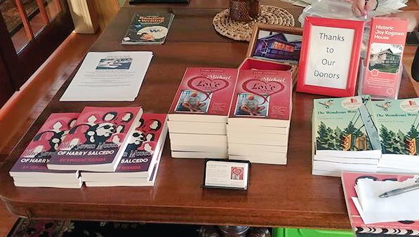 ricepapermag's tweet photo. Books and more books! Fantastic #Word18 event at the Kogawa House @KogawaHouse at “Opening New Frontiers: The Art of Self-Publishing & Traditional Publishing” w/ Cynda Yeasting’s “For Michael, Love Cynda” and Vincent Ternida’s “7 Muses of Harry Salcedo” https://t.co/901FExCeer https://t.co/paGSKURUmK