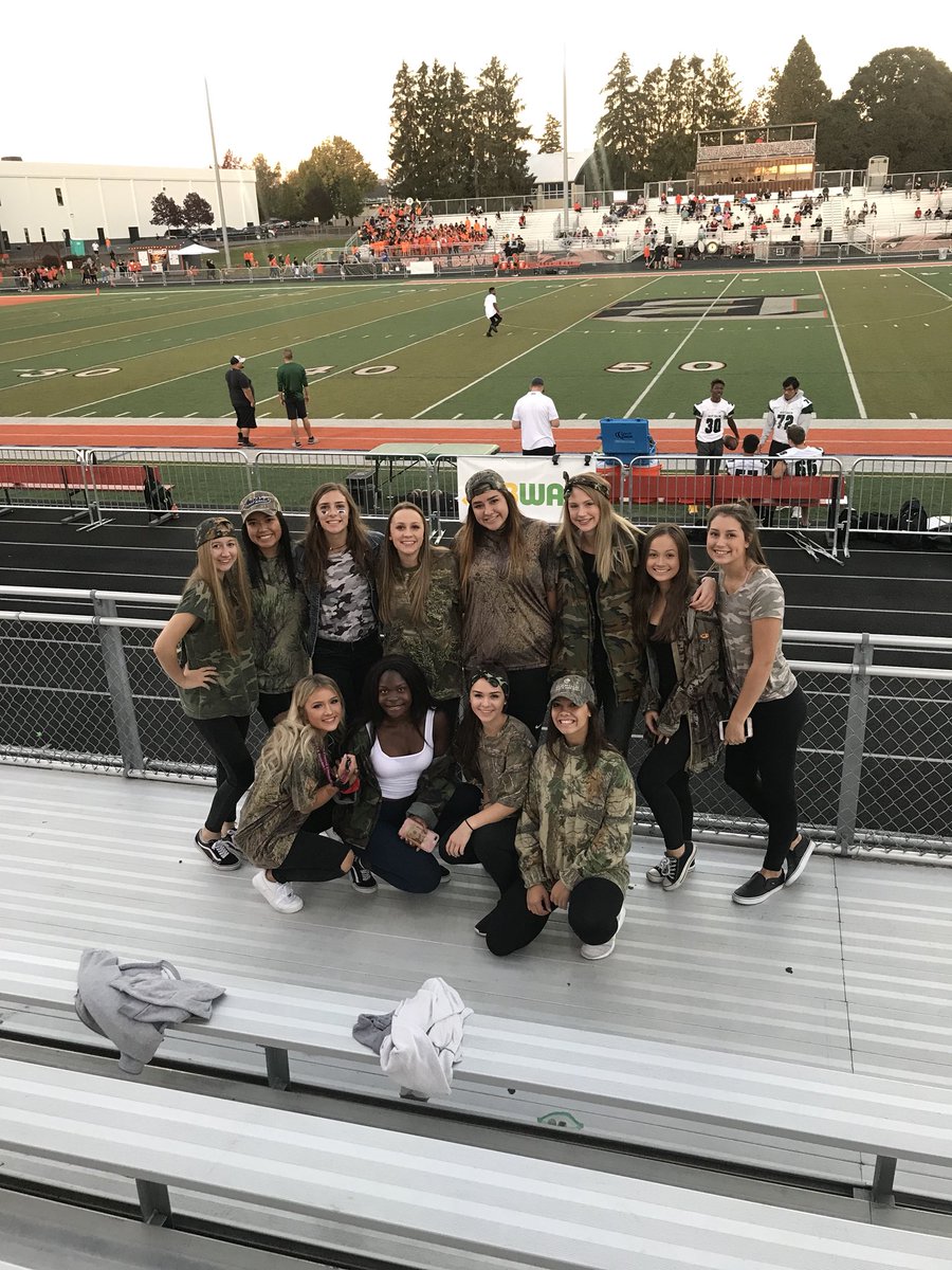 wssuperfans's tweet photo. The student section was LIT tonight!! Make sure to come out and be hyped next Friday for the hoco game!!🏈🏈 https://t.co/7izsxoRdpj