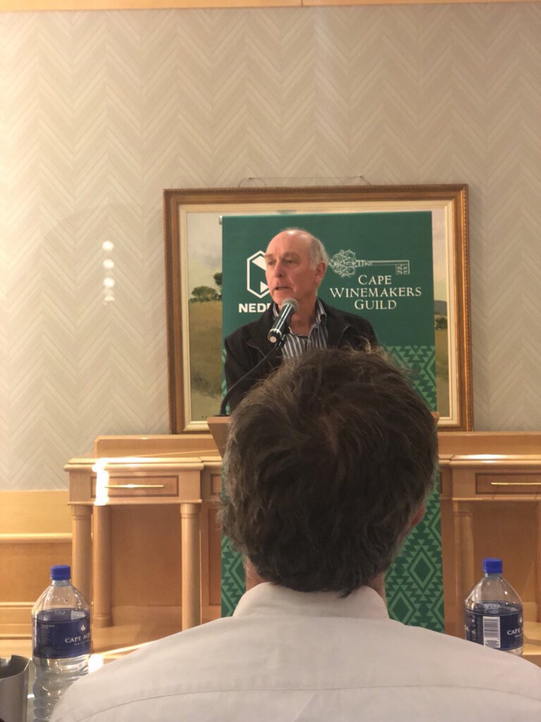 TsepangMolisana's tweet photo. The 2018 @Nedbank @CapeWinemakersG marks the swan song for Etienne Le Eich of @leRicheWines, Jan Boland Coetzee from @Vriesenhof and Kevin Arnold of @waterfordestate who are standing aside to give younger winemakers the opportunity to rise #cwgauction #CWGAuction2018 https://t.co/x2kVZ8uGkl