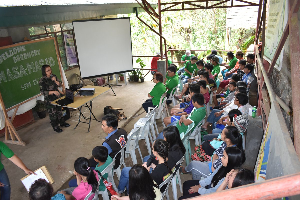 PNPKapangan's tweet photo. "BE A LIFE LONG STUDENT..the more you learn, the more you earn and more self confidence you will have..."
Continues IEC on #MASAMASID, #IllDrugs, #Disastertips, #Rapepreventiontips, #IECdistribution https://t.co/XlIfmee3zY