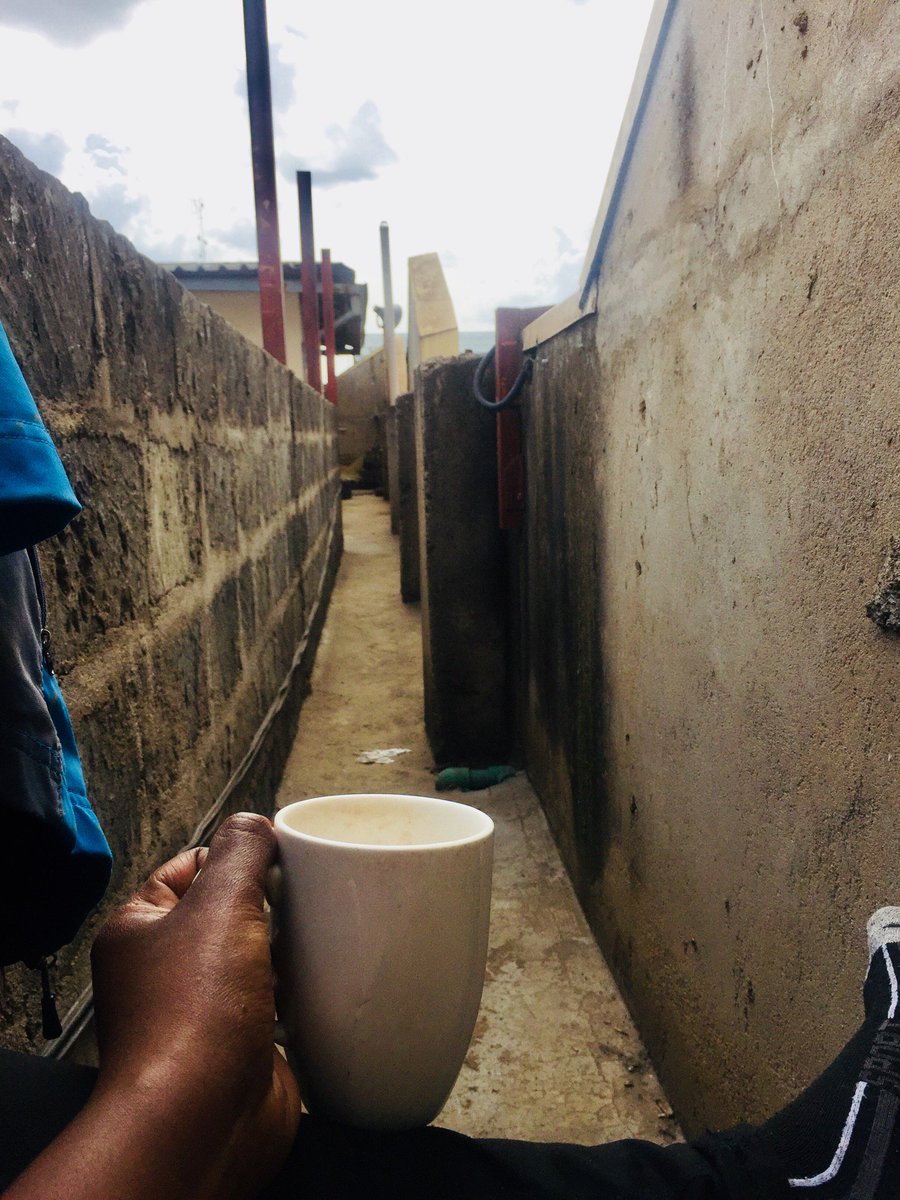 FiddyNotCent's tweet photo. Early morning coffee #BrickSquad ☕️ https://t.co/NfVBWVYwpU