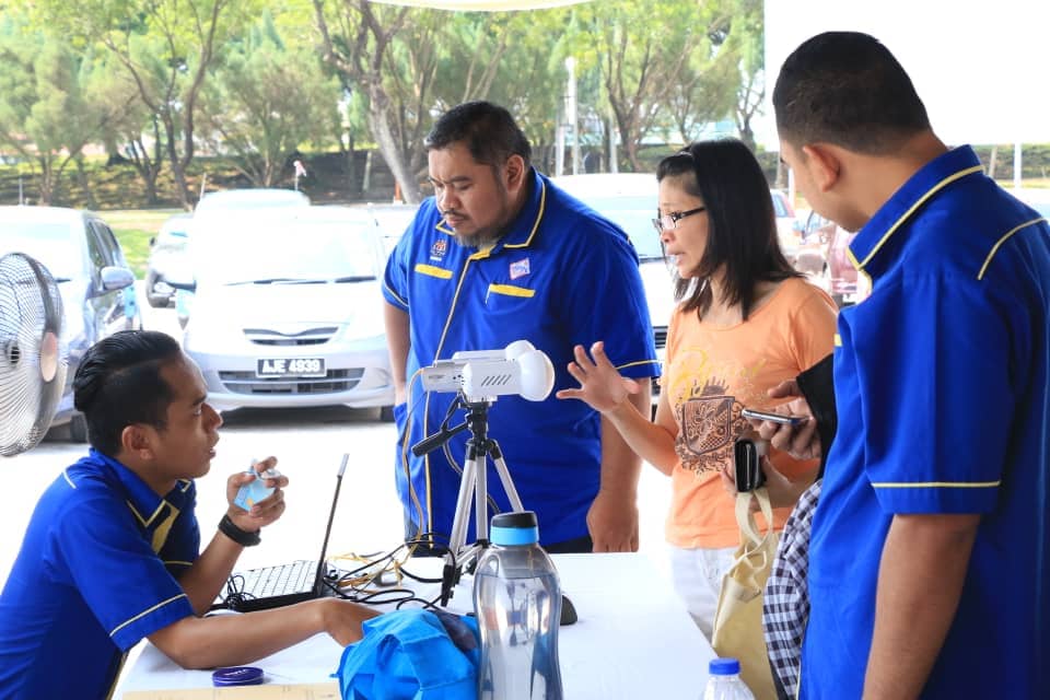 jpnm_penang's tweet photo. Jumpa kami di Karnival Keusahawanan USM.
#PerkhidmatanMerentasiMasa
#RakyatdihatiJPN
@jpnm_official 
@kpjpnm @chedetofficial https://t.co/sJGUyLXz8j