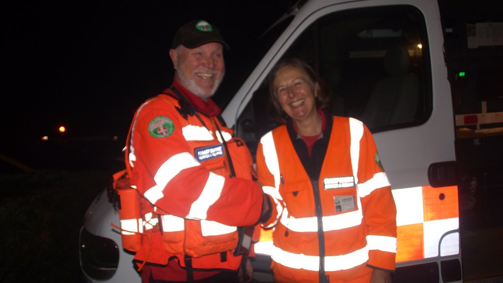HANTSAR's tweet photo. Well done to Steve for qualifying as a Team Leader on Thursday evenings search exercise. This time we have the picture! #taketwo #picadded https://t.co/MnM1kb2Vhb