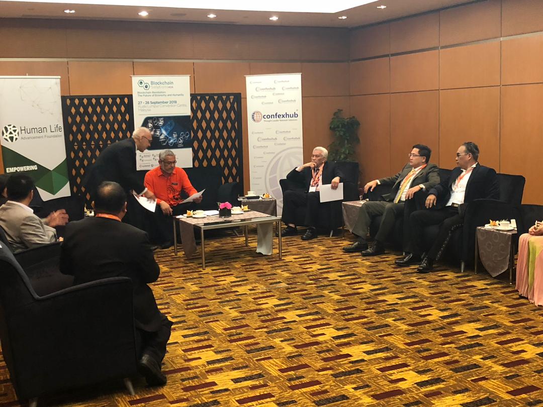 bcashpay's tweet photo. Close meeting with Minister @KhalidSamad https://t.co/WN43V2zZMR