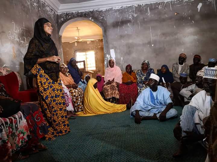 AishaAugieKuta's tweet photo. Ward rounds at Gulmar, Sawwa and Tungar Zazzagawa. 

#projectA3 #lokaciyayi #readytorun #aishaaugiekuta  #nigeria #politics #ourkebbi  @ Gulma, Kebbi, Nigeria https://t.co/CZpmkf3PsG