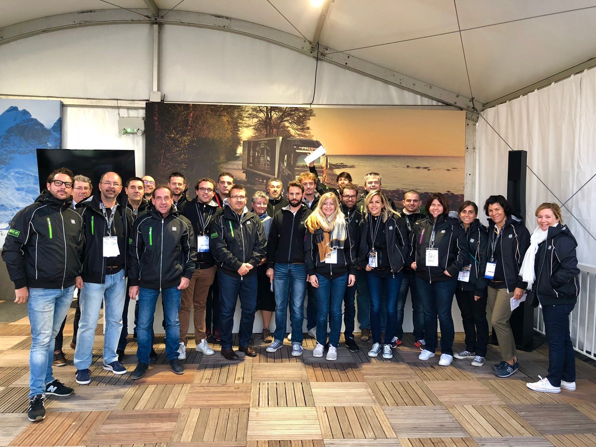 VolvoTrucksFR's tweet photo. Bonjour ! Ravis de vous retrouver aux @24heurescamions, #24hcamions. Toute l'équipe vous attend avec impatience, enthousiasme et le sourire aux lèvres pour vivre intensément ce bel événement à vos côtés ! Suivez-nous via : #24hcamionsvolvo. https://t.co/KjzL8AeBPD