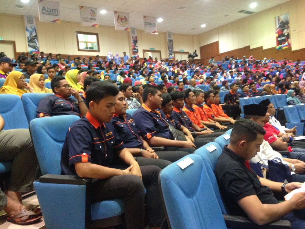 CIDBMALAYSIA's tweet photo. Majlis Perasmian Pertandingan World Malaysia Belia (WSMB) 2018 Peringkat Akhir yang bertempat di Audiorium, ABM Wilayah Utara, Sintok, Kedah
#buildperfect #citpmalaysia
@HjAnuarTahir @ZohariAkob @saranidollah @ABMUTARA
#WSMB2018 https://t.co/IiZPGpVzkV