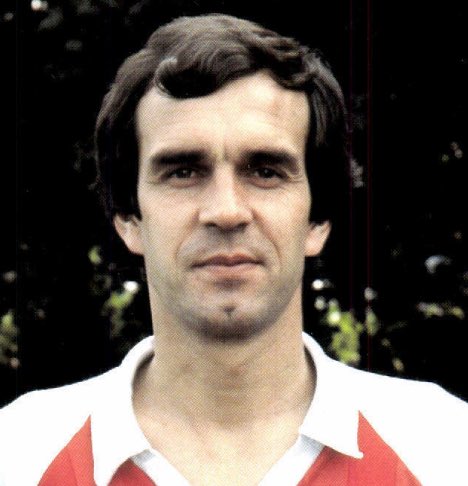 exclubberer's tweet photo. Geburtstagsgrüße gehen heute an Helmut #Hampl (68) und an Michael #Eggert (66). Alles Gute!!! #FCN #DerClub https://t.co/YL3dXVX9sx