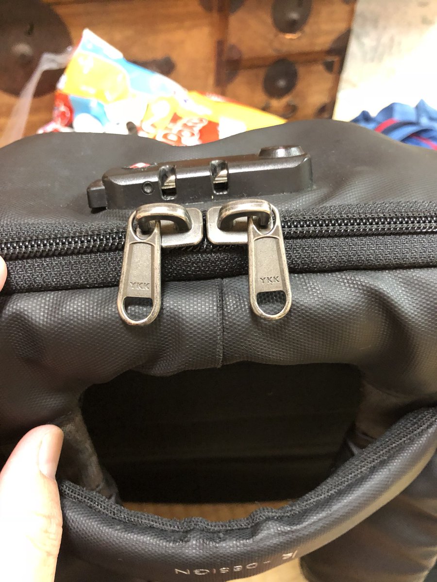 tojiiiy's tweet image. ClickPackPro chuck is YKK.
FlexPack chuck is KorinDesign original.
#KorinDesign #ClickPackPro #FlexPack