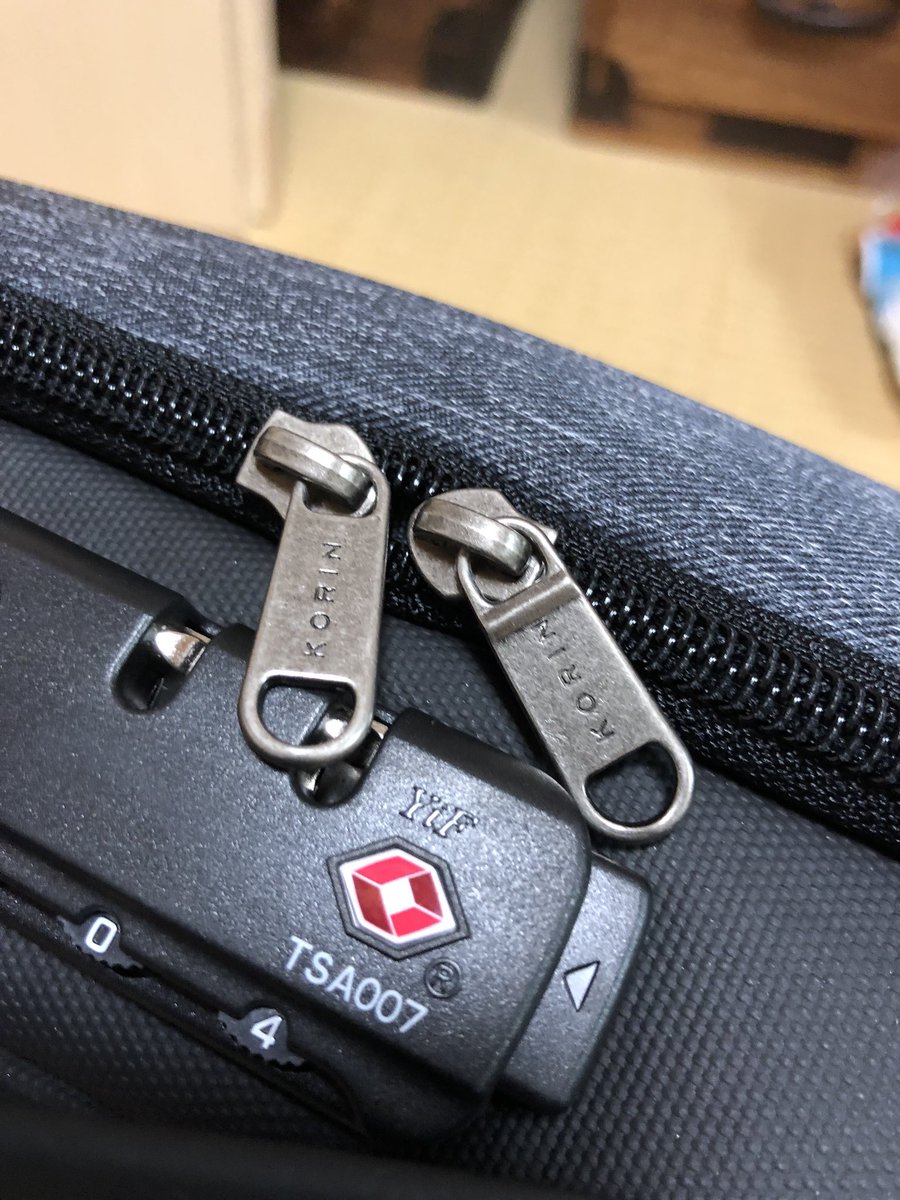 tojiiiy's tweet image. ClickPackPro chuck is YKK.
FlexPack chuck is KorinDesign original.
#KorinDesign #ClickPackPro #FlexPack