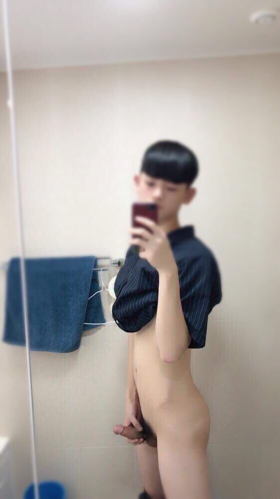 ieeequ_'s tweet photo. 😚 https://t.co/tlSs8lOaqX