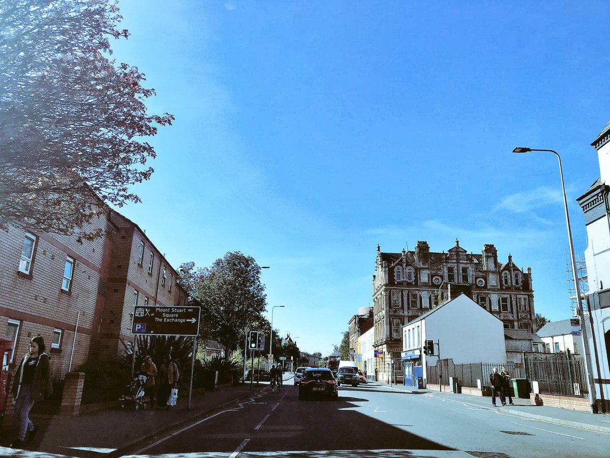 derri_lewis's tweet image. fascinating music from #Terterian on @BBCRadio3 #InsideMusic this afternoon! 🎧 great picks from #KirillKarabits 🎵