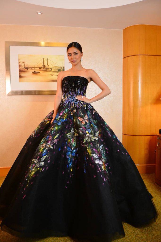 kimchiufanatics's tweet photo. Stunning Queen Chiu 💞😍 @prinsesachinita

#ABSCBNBall2018 
#KIMXIBallRoyalty https://t.co/0GhIdaVNJt