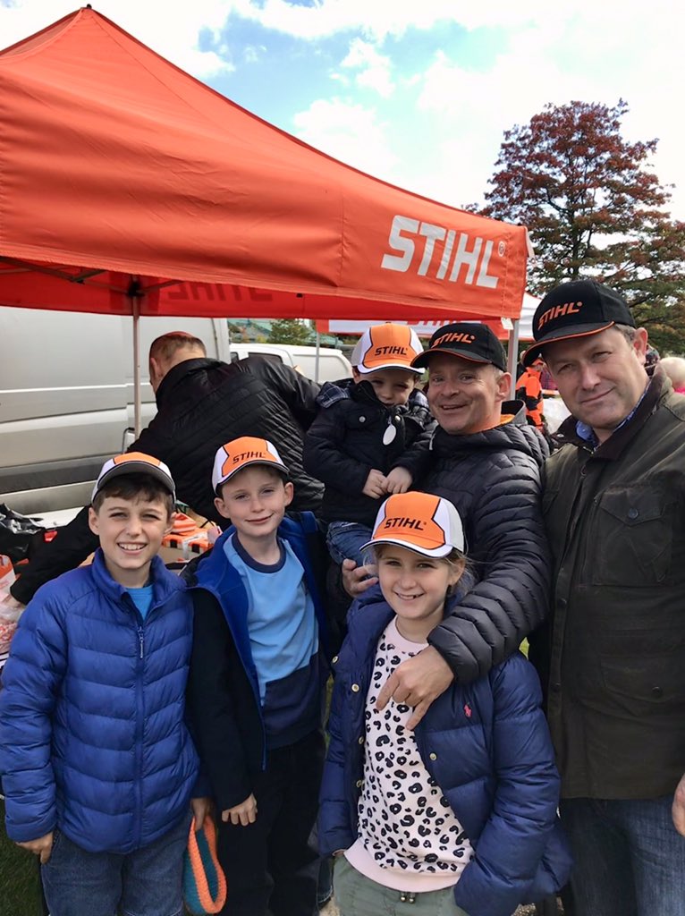 Muddy Mum tweet media