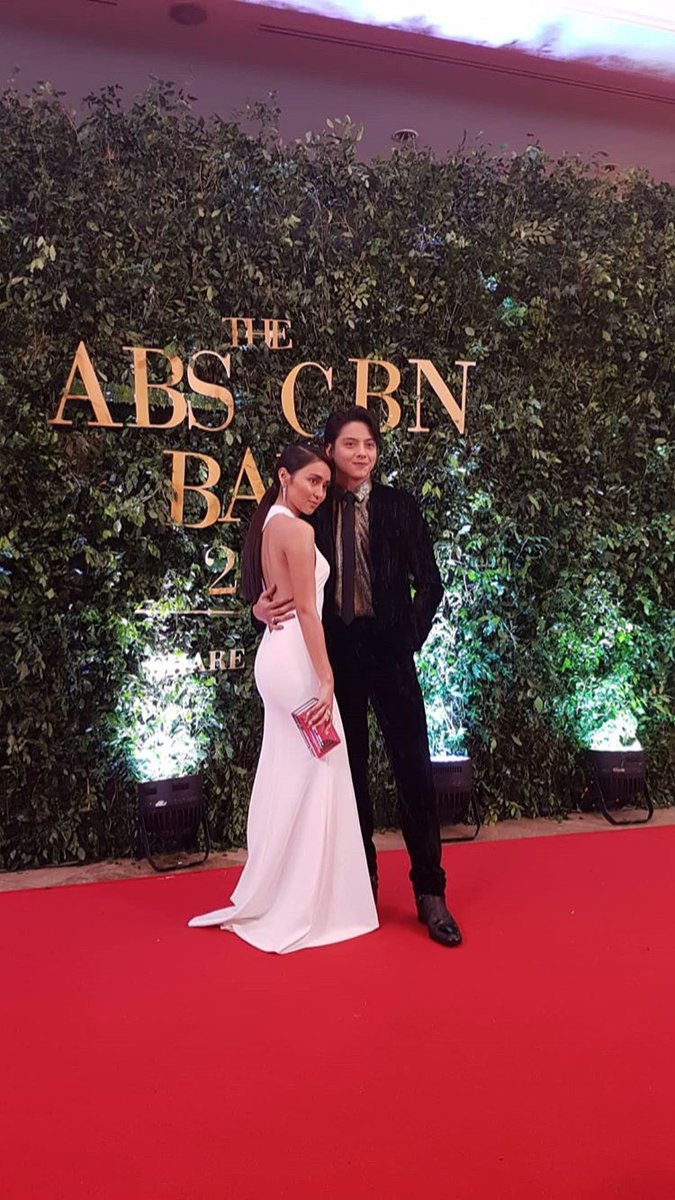 CatKath143's tweet photo. I LOVE YOU, MYLOVES!

#KathNielBrightest7thBall 
Kathryn
Daniel https://t.co/I6bHgMcco3