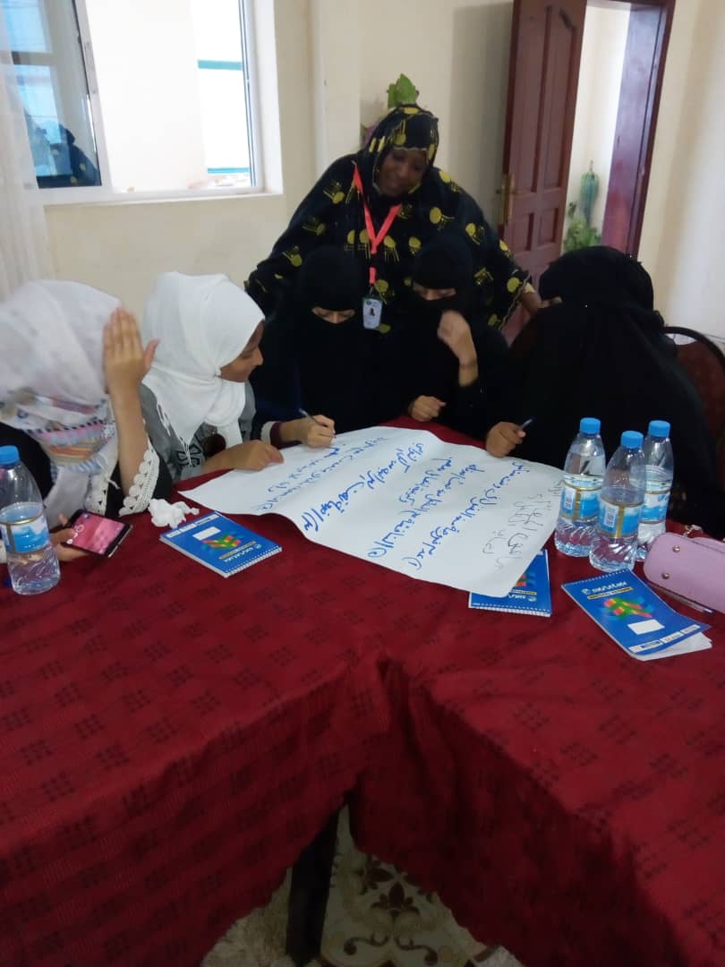 ccbrs5's tweet photo. We offer a range of workshops designed to help young refugees to share knowledge, experience and issue around their protection to improve their living situation and working condition in Somaliland. https://t.co/Fg7uZNlPCb