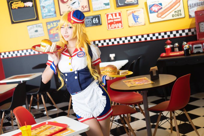 コスプレイヤーよるるのTwitter画像2