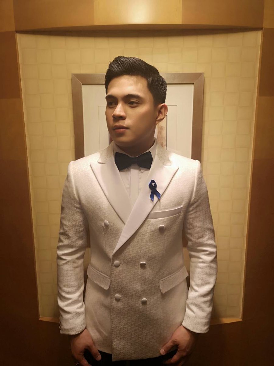 polarisabscbn's tweet photo. Ballad Prince, Anton Antenorcruz at #ABSCBNBall2018 !  🌟🌟🌟 https://t.co/iye1F7S2MV