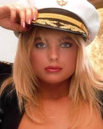 September, the 29th. Born on this day (1969): ERIKA ELENIAK. Happy birthday!! 