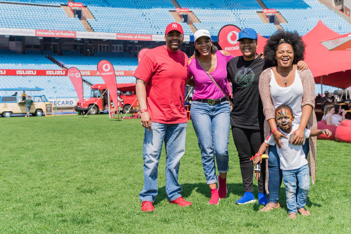 VodacomRugga's tweet photo. One of SA's power couples, @Shona_Ferguson and @Connie_Ferguson are enjoying some much deserved family time at the @Vodacom #RedFamilyDay. An absolutely amazing pair. https://t.co/rseYX0W7WW