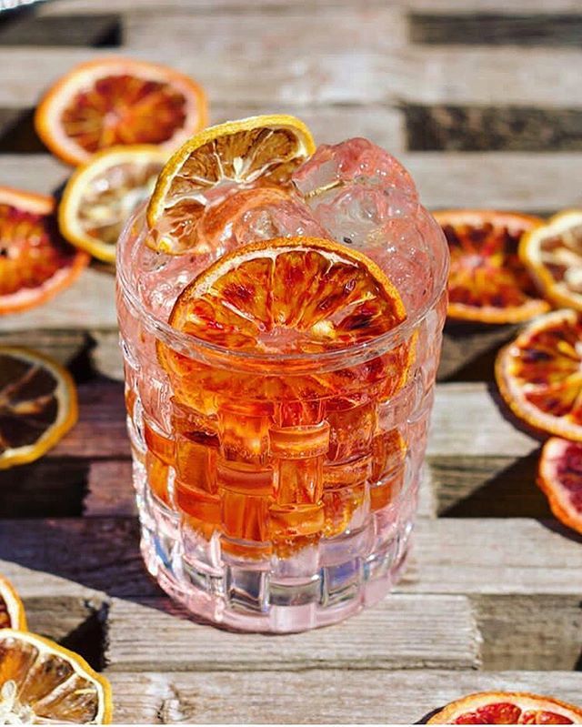Nachtmann_de's tweet photo. #BossaNova - just great!
It tastes so good 🍊🧡
#finebavariancrystal
📸: @thecocktail.blog - Thx for this pic! 🔝 https://t.co/zDl37UWBlA