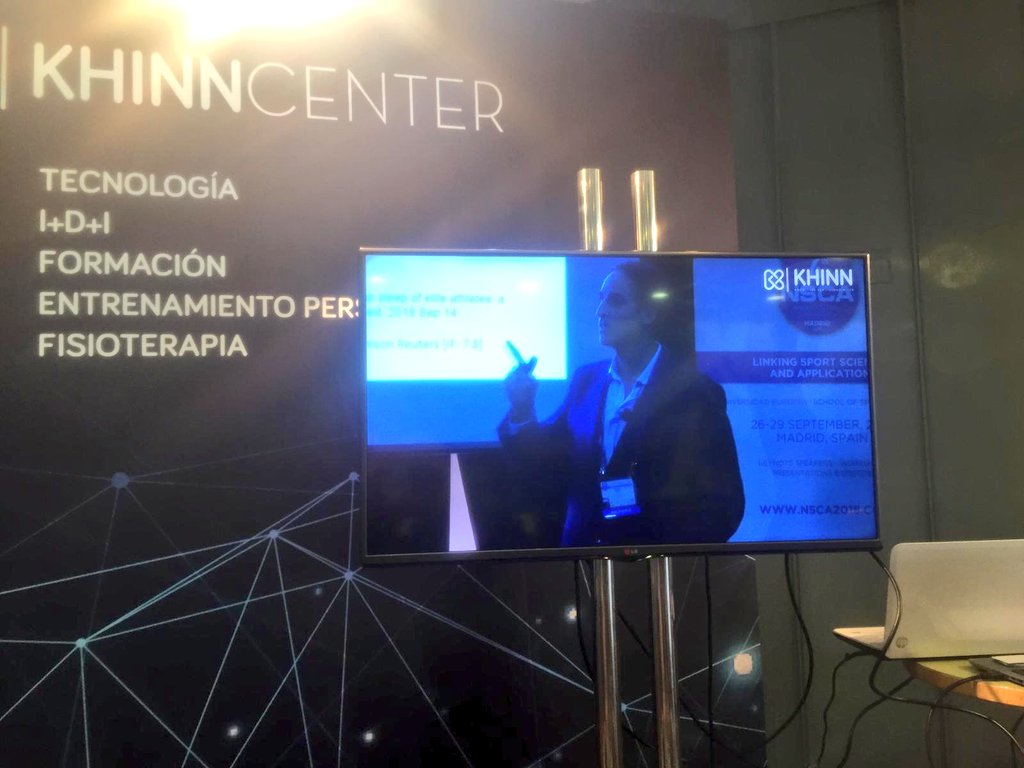 Khinn_app's tweet photo. Nosotros tampoco nos perdemos las ponencias de la #ICNSCA18 en streaming que patrocina #Khinn. Ahora, Julio Calleja hablando sobre el arte de la #recuperación en las ciencias del deporte @Nsca2018 https://t.co/80349gEQqt