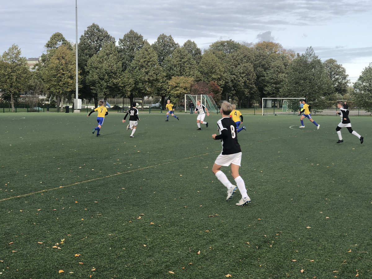 hjk05helsinki's tweet photo. @TPS_P05 - @hjk05helsinki , 3-2 #P13 #ELL #Kupittaa2KHT #HJKry #HJK #OnVainYksiKlubi https://t.co/ajsJ7rPXsJ