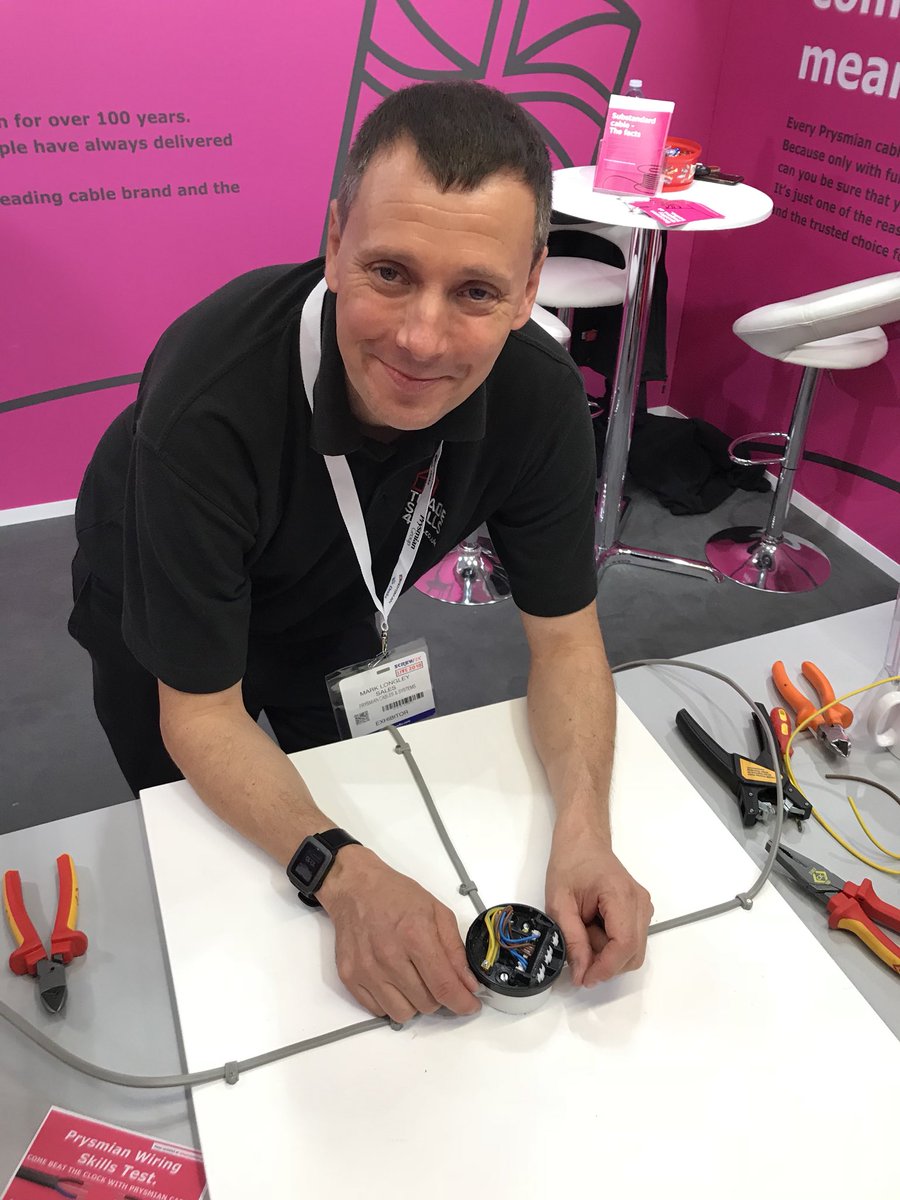 PrysmianUK's tweet image. #SFLive18 is the best place to find out why #qualitycable matters - come and talk to Mark Longley at @TradeSkills4U  and ask him to demonstrate SWA preparation-he is the #Expert @PrysmianUK