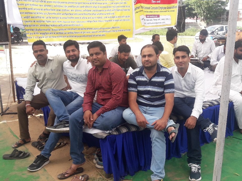 बीकानेर टीम धरनास्थल पर