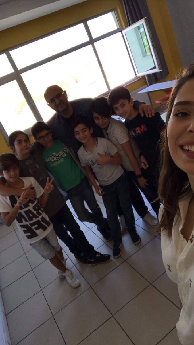 melikegncuzuner's tweet image. #WeekendCourse Vibes🤓👀🖖🏻📚📝 @tbmumcu @akadiroz41 @GPiranoglu @AliRizaLule @DogaBasiskele #Learnenglishwithdogaschools