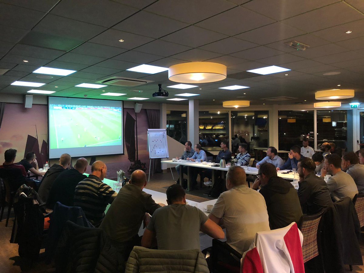 Tactalyse's tweet photo. In other news, last night we had another successful workshop @fcvolendam's Kras Stadium. A full group of enthusiastic coaches, among whom were Wim Jonk (@CruyffFootball), Barry Opdam (@fcvolendam) and Bart Heuving (@AZAlkmaar).
#workshop #YourTacticalAnalyst #football https://t.co/g99B30B2tK