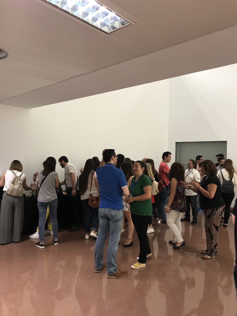 Clozazor's tweet photo. Cuarto tiempo como los buenos jugadores.hacer equipo,investigación ,conocimiento#equipo #BoxcampRadiologia #cursotop https://t.co/7EC0tkoCM6