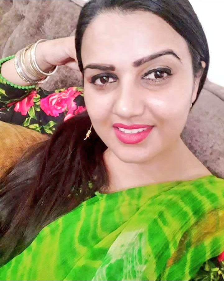 aapkikomal's tweet photo. #assalamualaikum #sasriyakal #namaste #kemchu #goodafternoon https://t.co/te4toaRgi6