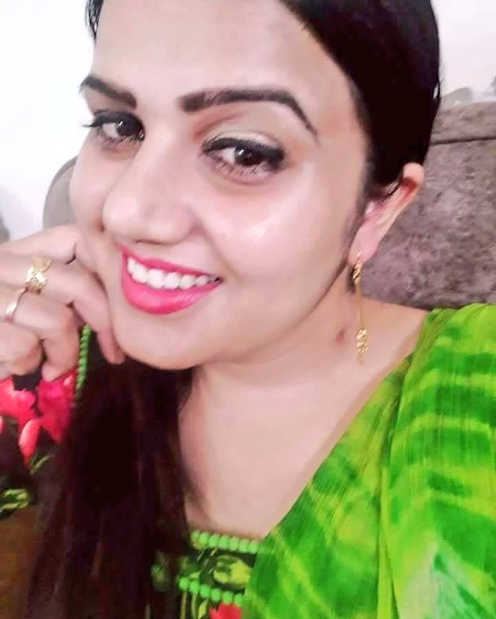 aapkikomal's tweet photo. #assalamualaikum #sasriyakal #namaste #kemchu #goodafternoon https://t.co/wNYhEkf8KQ