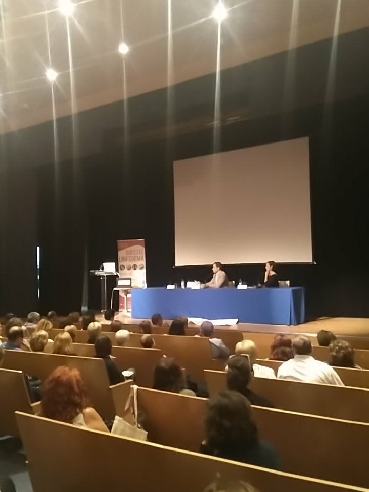 AdplaAragon's tweet photo. Actualmente no existe una cura para el #linfedema, pero se sigue investigando. El Dr. Yuste incide en el trabajo que se está desarrollando y en los avances que se están consiguiendo. #Jornadalinfedema https://t.co/lFPXyBYU0P