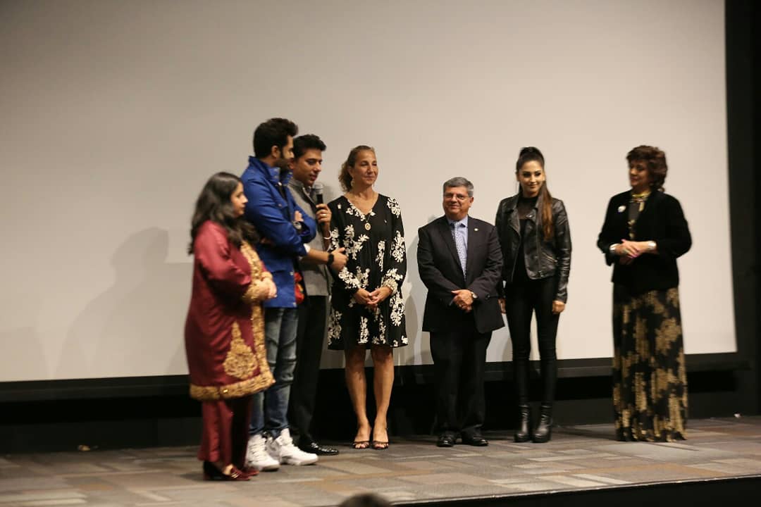 cinemaddicts9's tweet photo. Pre #launchevent of #InvisibleCitizens at George Mason University Virginia USA @manishpaul @vevekpaul9 @raviiyer @sea_gsc07
Felicitation by Marcus Simon
.
#event #unitedstates #screening #manieshpaul #shortfilm #filmfestival #cinemaddicts9 #productionhouse #workforcause https://t.co/Hj5JgLJEFZ