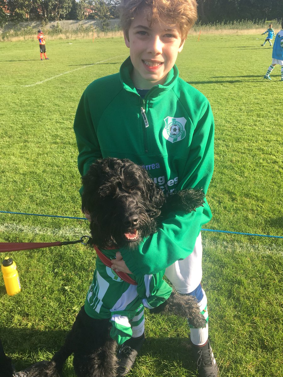 realberkleyjfc's tweet photo. The Real mascot making an appearance for the derby match 🐾 well played all the boys, great game @BerkleyGalaxy @berkley_jfc @51MillLane #paddyferg #weareberkley #teamies https://t.co/9rdJy5ThLW